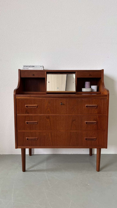 
                  
                    Secretaire-vanity - LOUI.STORE
                  
                
