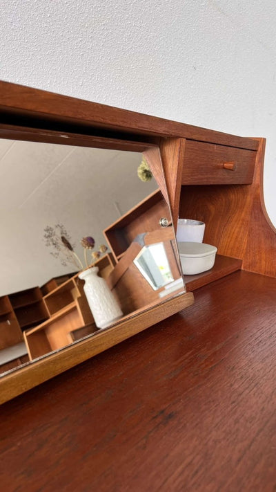 
                  
                    Secretaire-vanity - LOUI.STORE
                  
                