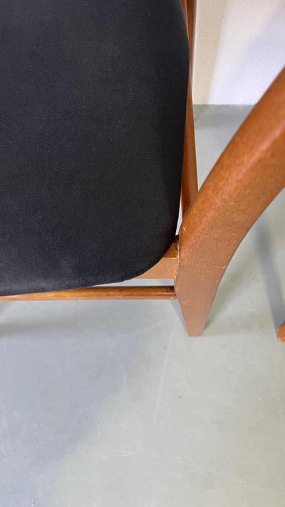 
                  
                    Set 2 stoelen Findahls - LOUI.STORE
                  
                