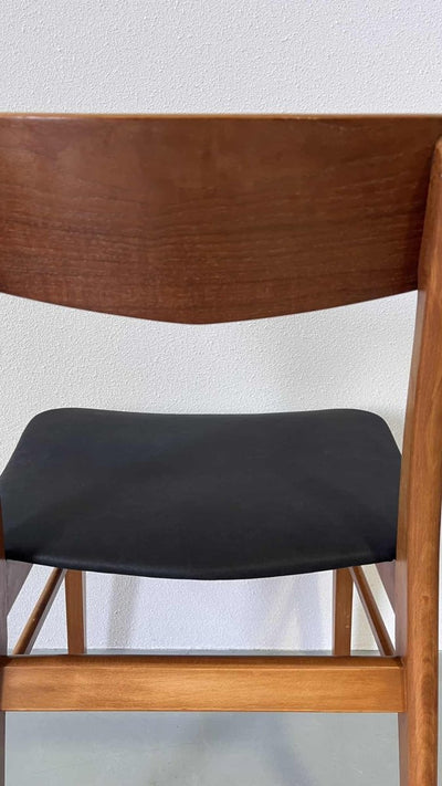 
                  
                    Set 2 stoelen Findahls - LOUI.STORE
                  
                