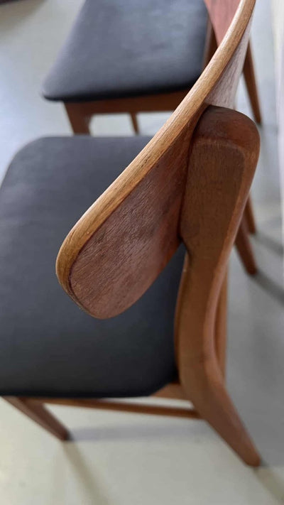 
                  
                    Set 2 stoelen Findahls - LOUI.STORE
                  
                