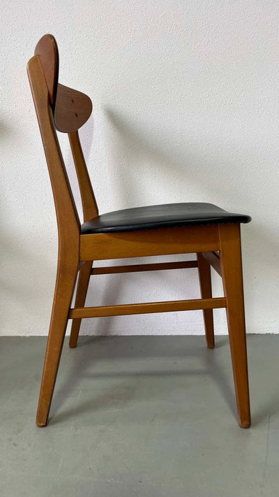 
                  
                    Set 4* Farstrup stoelen teak - LOUI.STORE
                  
                