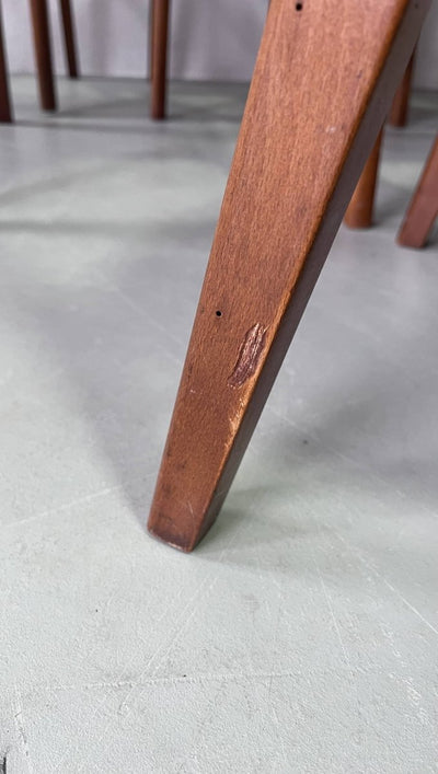 
                  
                    Set Farstrup stoelen (2,4 of 6) - LOUI.STORE
                  
                