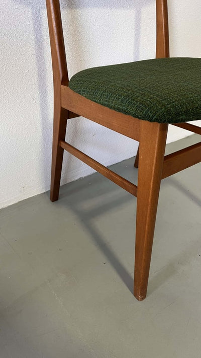 
                  
                    Set Farstrup stoelen *4 - LOUI.STORE
                  
                