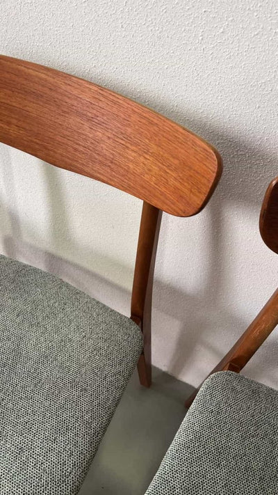
                  
                    Set Findahls stoelen *6 - LOUI.STORE
                  
                