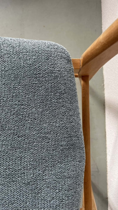
                  
                    Set Findahls stoelen 8* - LOUI.STORE
                  
                
