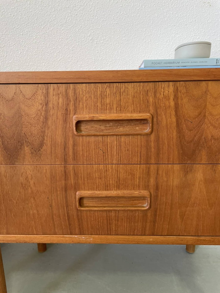 
                  
                    Set nachtkastjes teak *2 - LOUI.STORE
                  
                