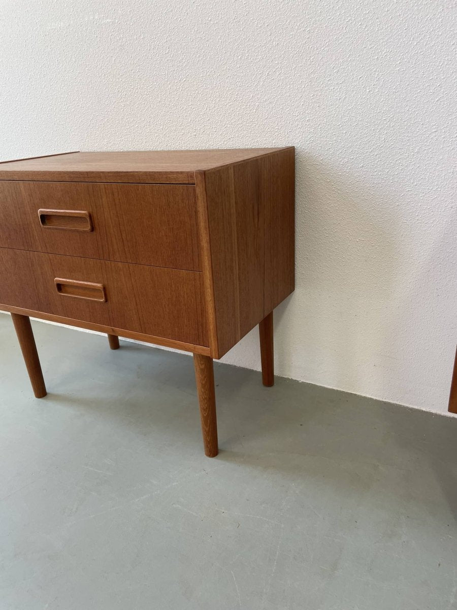 
                  
                    Set nachtkastjes teak *2 - LOUI.STORE
                  
                