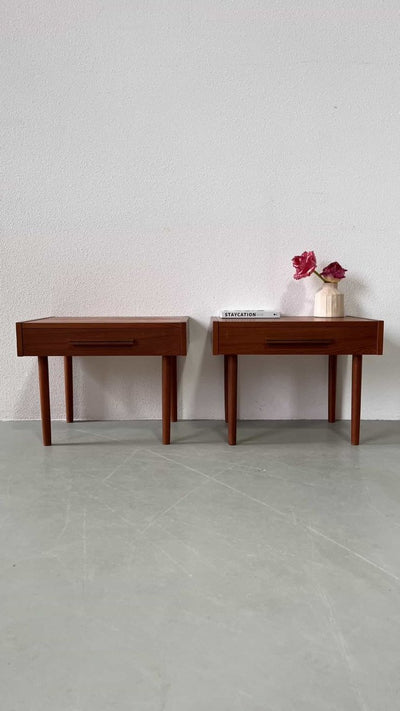 
                  
                    Set nachtkastjes teak - LOUI.STORE
                  
                