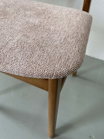 
                  
                    Set stoelen Findahls Møbler roze - LOUI.STORE
                  
                