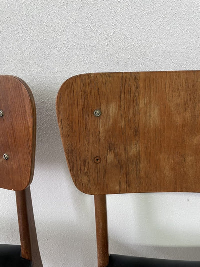 
                  
                    Set stoelen opknappers - LOUI.STORE
                  
                