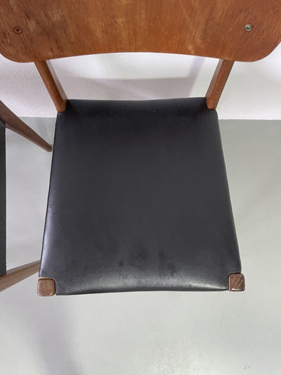 
                  
                    Set stoelen opknappers - LOUI.STORE
                  
                