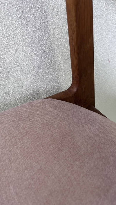 
                  
                    Set Vamo Sønderborg stoelen - LOUI.STORE
                  
                