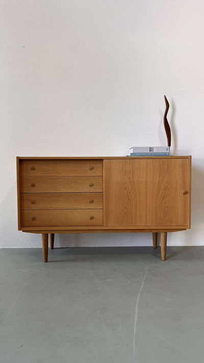 
                  
                    Sideboard in eiken - LOUI.STORE
                  
                