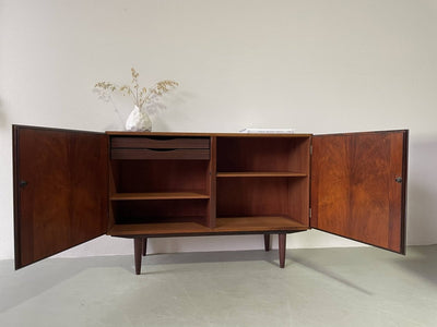 
                  
                    Sideboard Omann Jun palissander - LOUI.STORE
                  
                