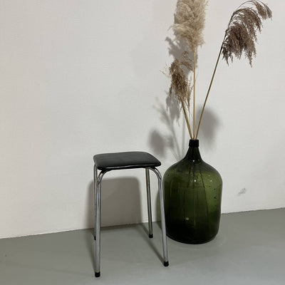 
                  
                    Soudexvinyl krukje - LOUI.STORE
                  
                