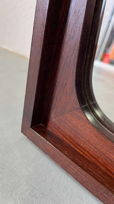 
                  
                    Spiegel donker teak Aarhus Glass - LOUI.STORE
                  
                