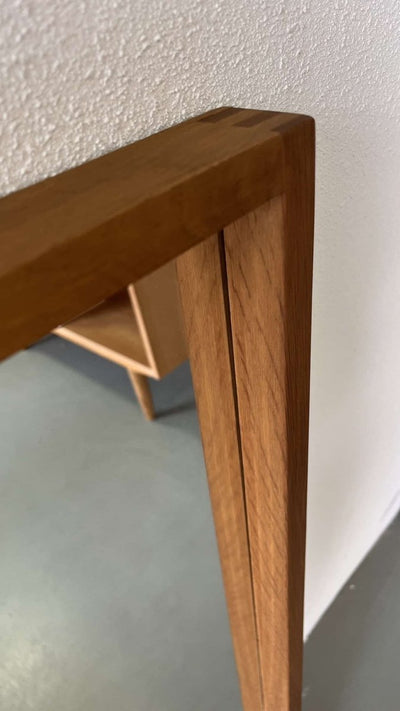 
                  
                    Spiegel eik Kai Kristiansen - LOUI.STORE
                  
                