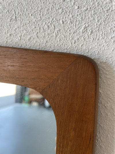 Spiegel taps (groot) - LOUI.STORE