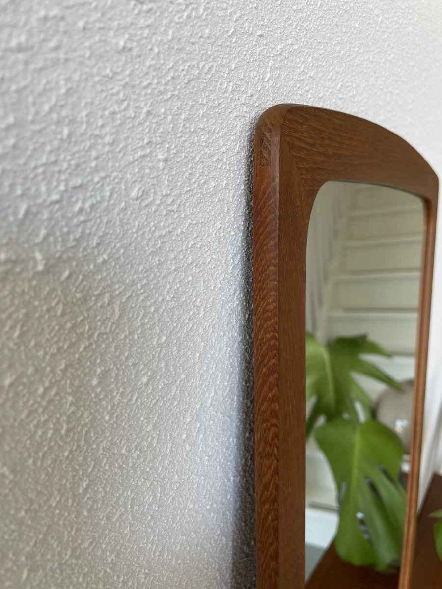 
                  
                    Spiegel taps (groot) - LOUI.STORE
                  
                