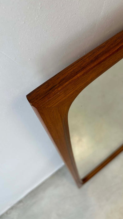 
                  
                    Spiegel teak dubbele rand - LOUI.STORE
                  
                