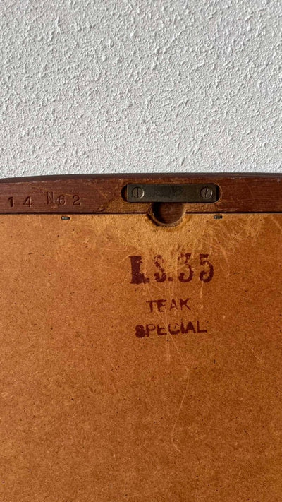 
                  
                    Spiegel teak messing detail - LOUI.STORE
                  
                