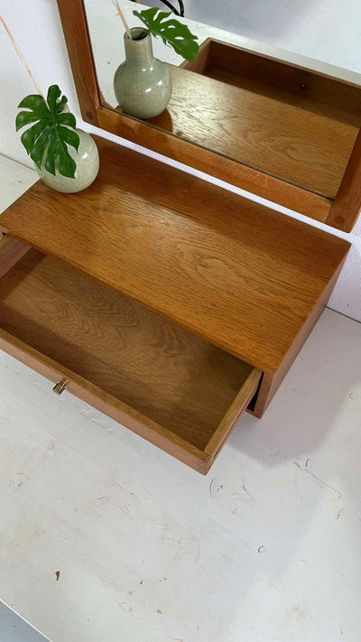 
                  
                    Spiegel + wandkastje Aksel Kjersgaard - LOUI.STORE
                  
                