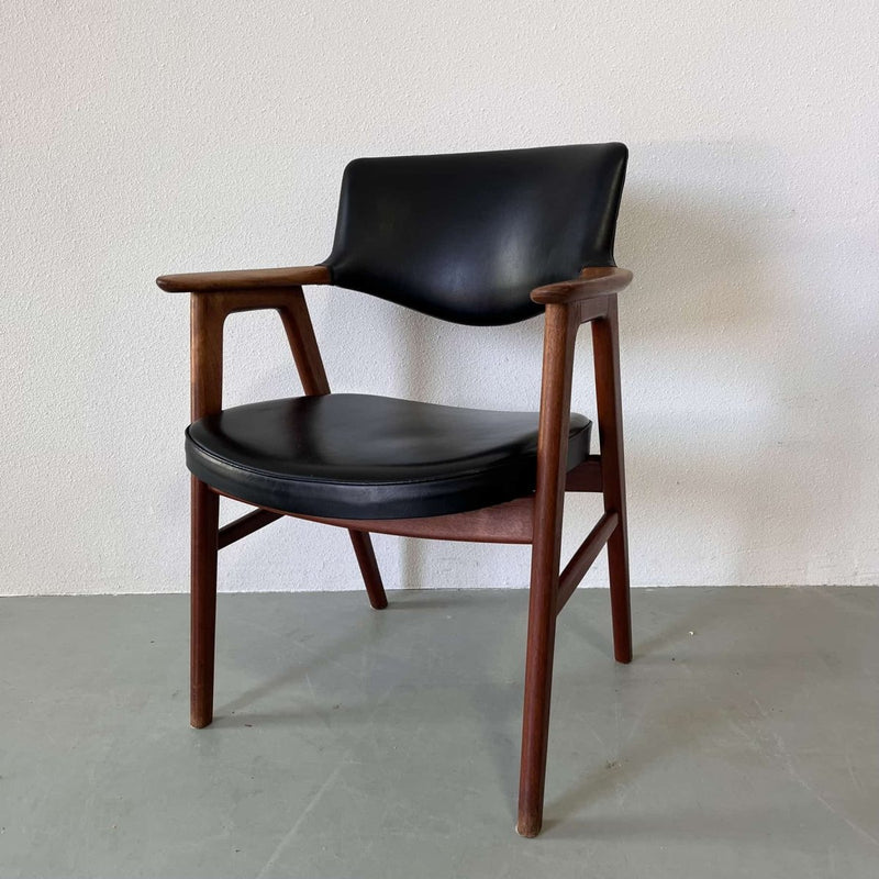 Stoel Erik Kirkegaard - LOUI.STORE