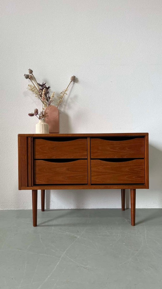 
                  
                    Tambour sideboard Hundevad - LOUI.STORE
                  
                