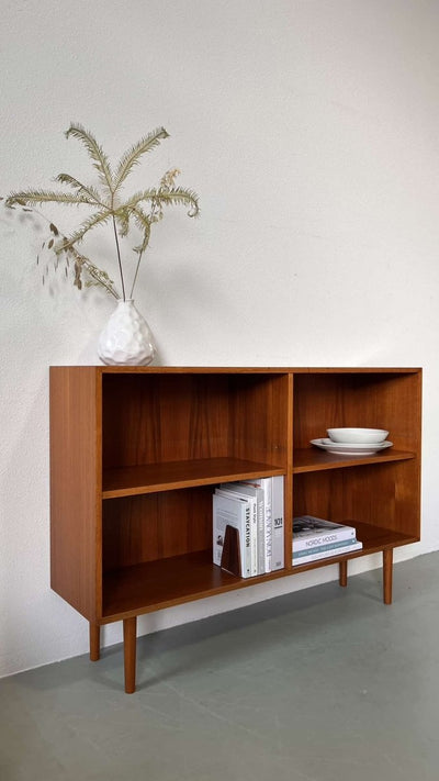 Teak boekenkast laag - LOUI.STORE