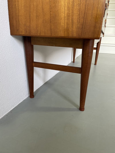 
                  
                    Teak buffet highboard - LOUI.STORE
                  
                