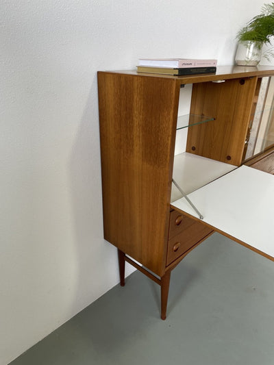 
                  
                    Teak buffet highboard - LOUI.STORE
                  
                
