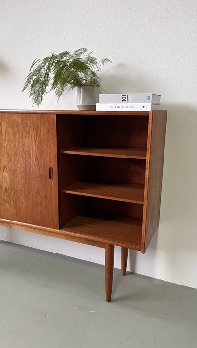 
                  
                    Teak Deens highboard - LOUI.STORE
                  
                