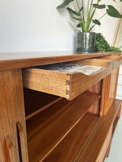 
                  
                    Teak Deens highboard - LOUI.STORE
                  
                