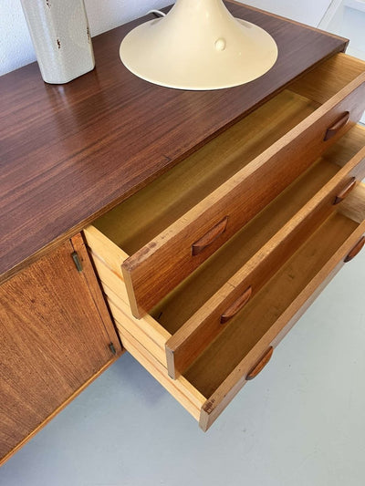
                  
                    Teak Deens lowboard XL - LOUI.STORE
                  
                