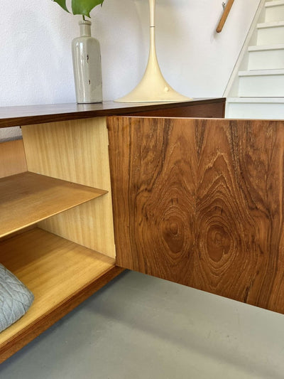 
                  
                    Teak Deens lowboard XL - LOUI.STORE
                  
                