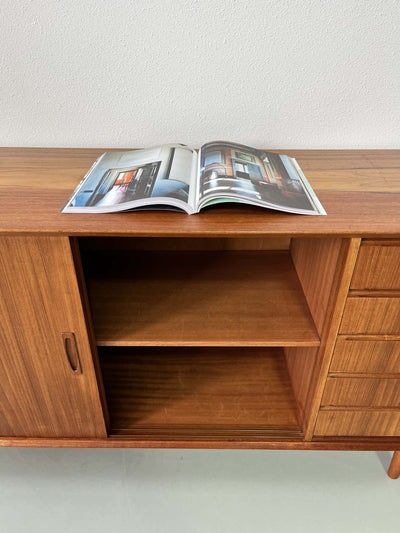 
                  
                    Teak Deens lowboard - LOUI.STORE
                  
                