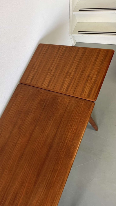 
                  
                    Teak eettafel XL - LOUI.STORE
                  
                