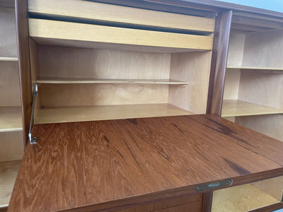
                  
                    Teak en eiken highboard - LOUI.STORE
                  
                