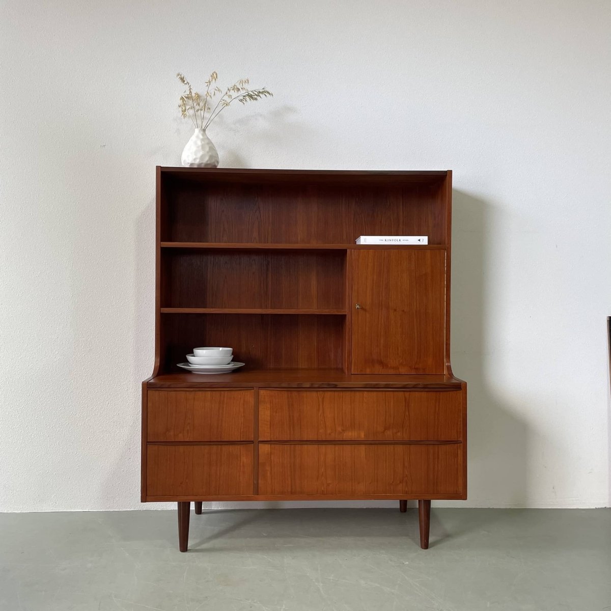 Teak highboard - wandkast - LOUI.STORE