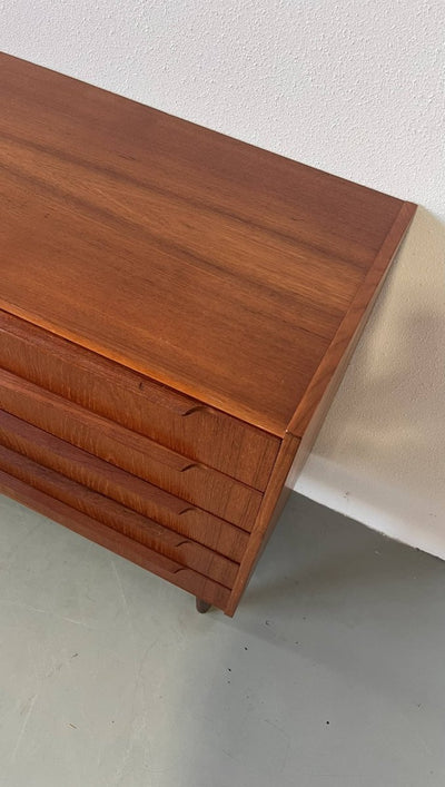 
                  
                    Teak ladekast 5* - LOUI.STORE
                  
                