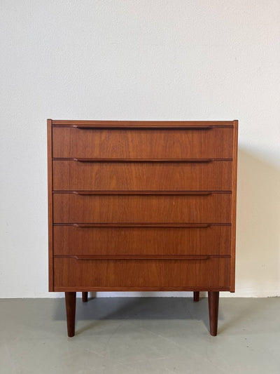 
                  
                    Teak ladekast 5* - LOUI.STORE
                  
                