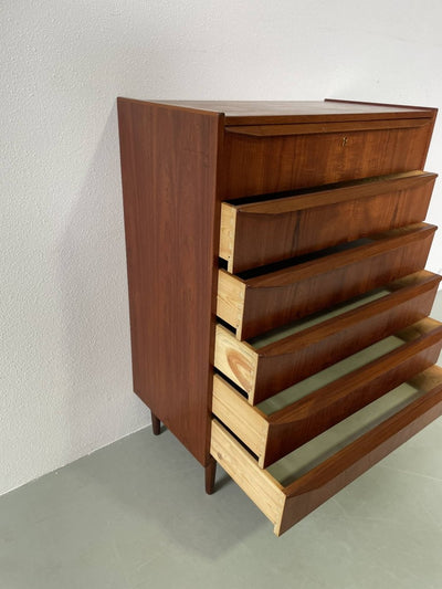 
                  
                    Teak ladekast 6* - LOUI.STORE
                  
                