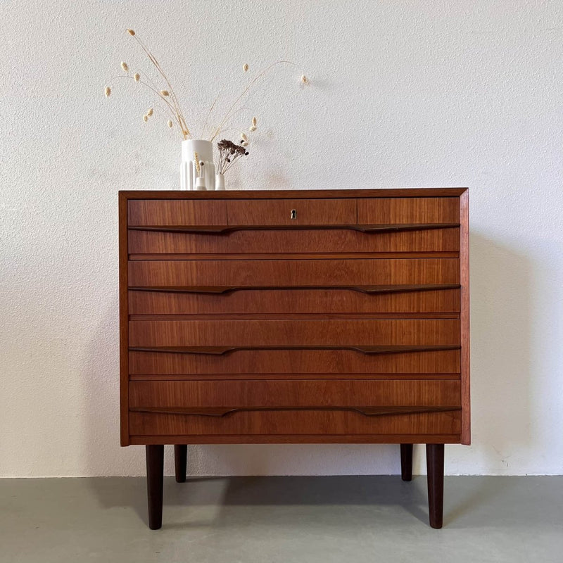 Teak Ladekast donkere greep - LOUI.STORE