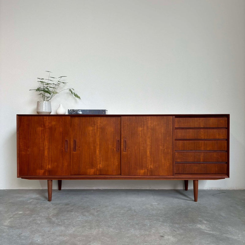 Teak lowboard met lades - LOUI.STORE