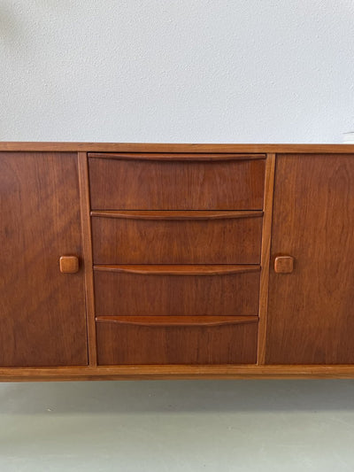 Teak lowboard - LOUI.STORE