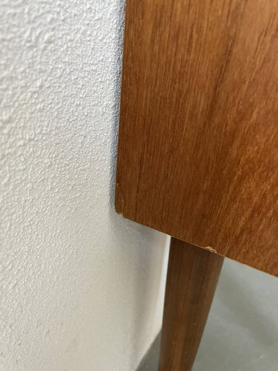 
                  
                    Teak secretaire - LOUI.STORE
                  
                