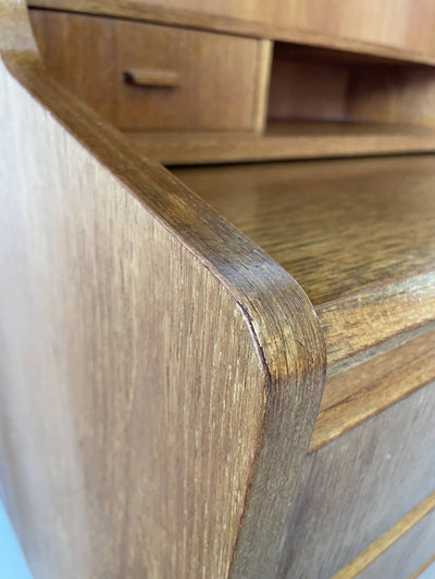 
                  
                    Teak secretaire - LOUI.STORE
                  
                