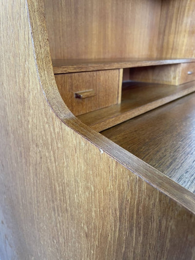 
                  
                    Teak secretaire - LOUI.STORE
                  
                