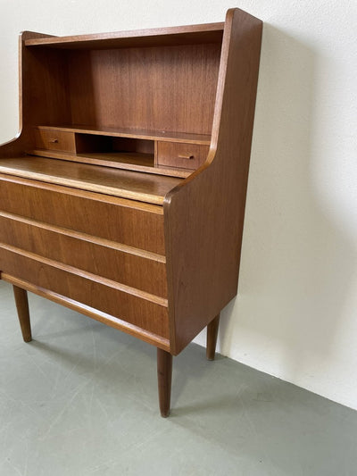 
                  
                    Teak secretaire - LOUI.STORE
                  
                